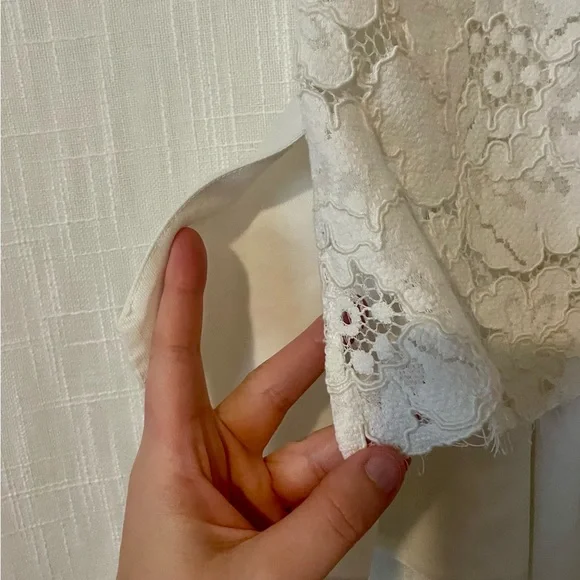 BCBG MaxAzria Lace Top - Picture 4 of 8